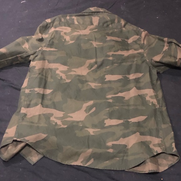 Brand : URBAN ID size : Small colour : Green & Brown camouflage print - Picture 2 of 2